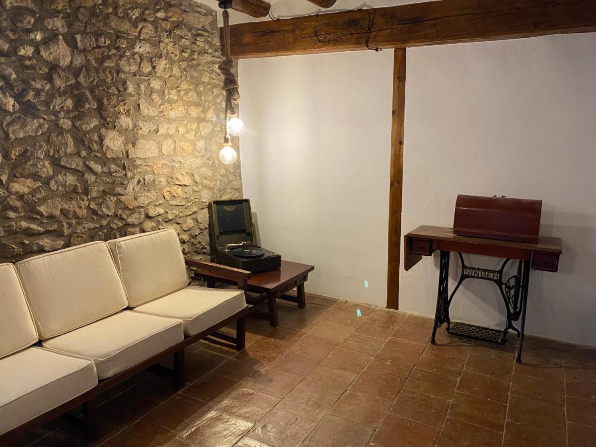 Masia La Perera Morella Exterior foto